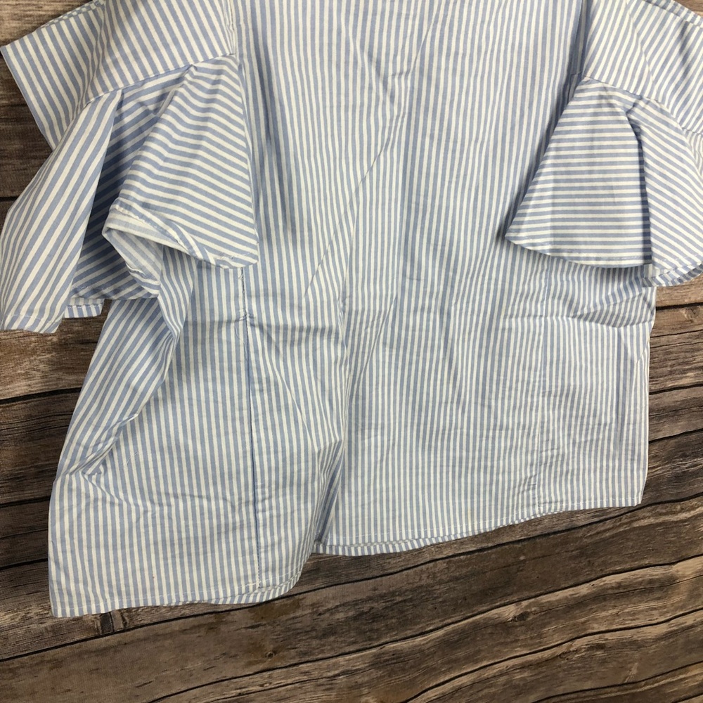 Romeo and Juliet blue white striped sleeveless top - Picture 7 of 7
